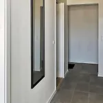 6 Person In Appartement *